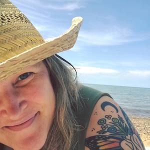 Meet your Posher, Megan